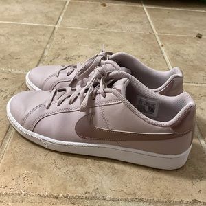 Mauve Nike Court Royale - size 11